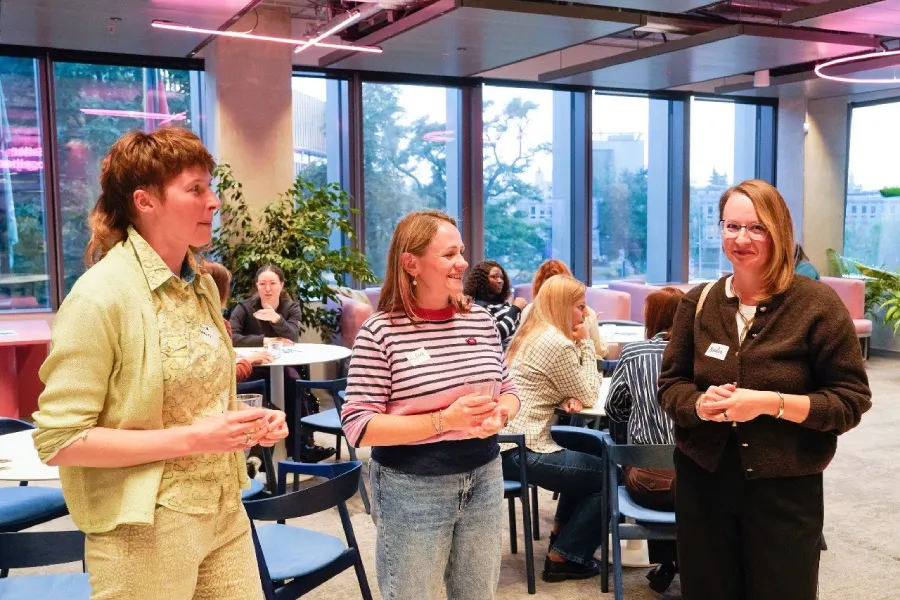 AI and Digital Empowerment 12 Participants sharing insights during the AI Visibility workshop at Workland Flow in Vilnius